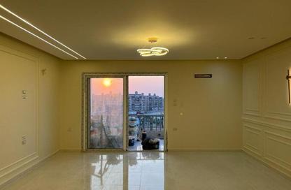 Apartment - 2 Bedrooms - 2 Bathrooms for rent in Hyde Park Business District Mall - South Teseen St. - The 5th Settlement - New Cairo City - Cairo Apartment - 2 Bedrooms - 2 Bathrooms for rent in Hyde Park Business District Mall - South Teseen St. - The 5th Settlement - New Cairo City - Cairo