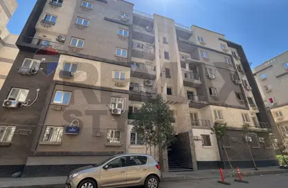 Apartment - 3 Bedrooms - 1 Bathroom for sale in Al Andalus El Gedida - Al Andalus District - New Cairo City - Cairo Apartment - 3 Bedrooms - 1 Bathroom for sale in Al Andalus El Gedida - Al Andalus District - New Cairo City - Cairo