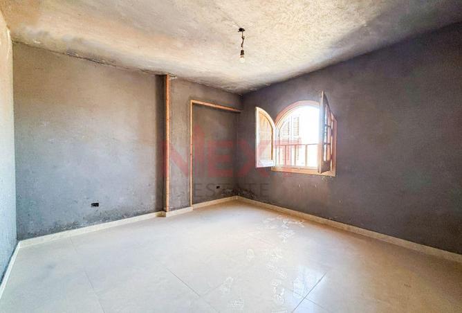 82105350 - صورة العقار 3
