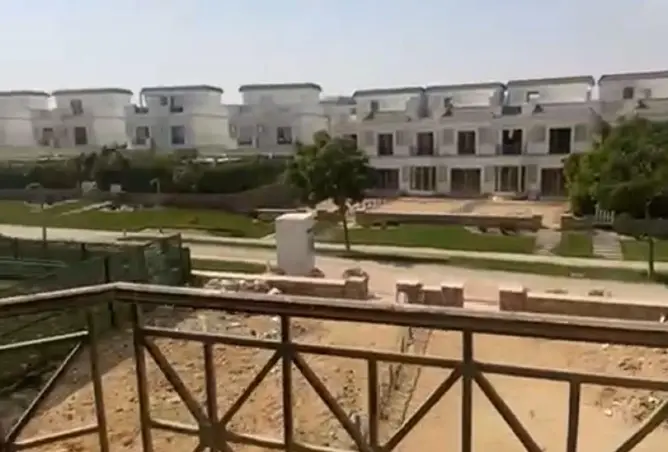 72720576 - صورة العقار 2