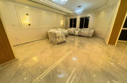 Apartment - 3 Bedrooms - 2 Bathrooms for sale in Helmy Abd Al Aty St. - 8th Zone - Nasr City - Cairo