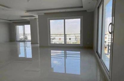 Penthouse - 2 Bedrooms - 3 Bathrooms for sale in Mountain View Hyde Park - 5th Settlement Compounds - The 5th Settlement - New Cairo City - Cairo