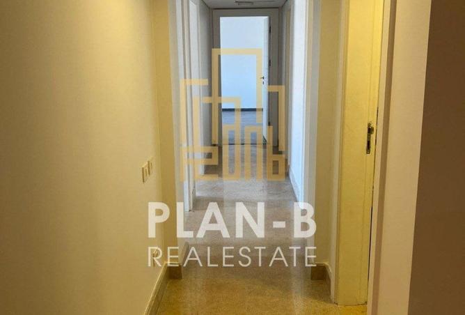 98542674 - Property Image 2
