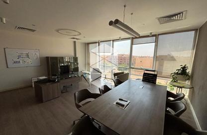 Office Space - Studio - 4 Bathrooms for rent in Cliff Mall New Cairo - South Teseen St. - The 5th Settlement - New Cairo City - Cairo
