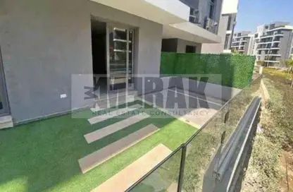 Apartment - 2 Bedrooms - 3 Bathrooms for sale in Garden Residence - Hyde Park - New Cairo City - Cairo