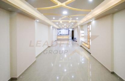 Apartment - 3 - 3 for rent in Mohamed Basha Mohsen St. - Janaklees - Hay Sharq - Alexandria