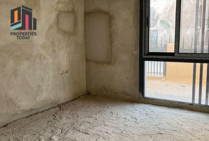 58248110 - Property Main Image