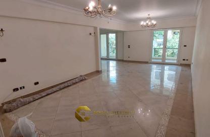 Apartment - 2 Bedrooms - 2 Bathrooms for sale in Hadayek Al Mohandessin - 4th District - Sheikh Zayed City - Giza