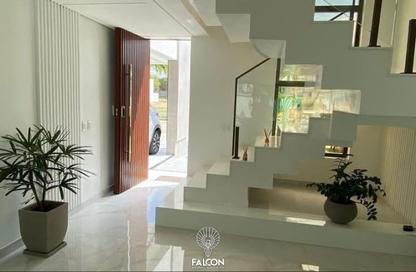 Villa - 3 - 3 for sale in Al Burouj Compound - El Shorouk Compounds - Shorouk City - Cairo