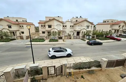 Villa - 3 Bedrooms - 3 Bathrooms for sale in Privado - Madinaty - Cairo