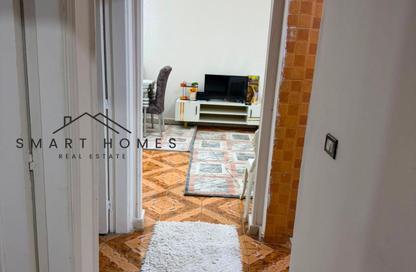 Apartment - 2 Bedrooms - 1 Bathroom for rent in 16th District - Sheikh Zayed City - Giza