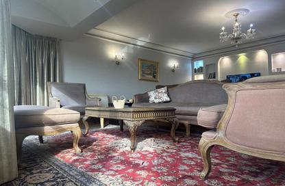 Apartment - 5 Bedrooms - 4 Bathrooms for rent in Mohamed Mazhar St. - Zamalek - Cairo