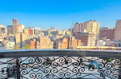 شقة - 3 غرف نوم - 1 حمام للبيع في شارع محرم بك - محرم بك - حي وسط - الاسكندرية شقة - 3 غرف نوم - 1 حمام للبيع في شارع محرم بك - محرم بك - حي وسط - الاسكندرية