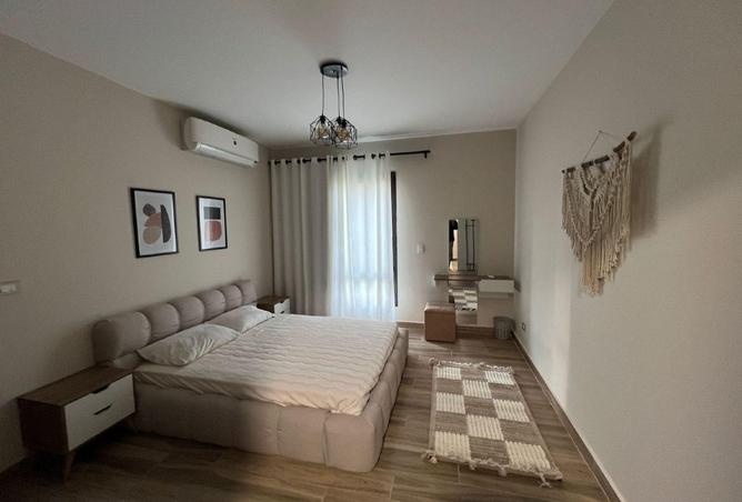 102629949 - Property Image 2