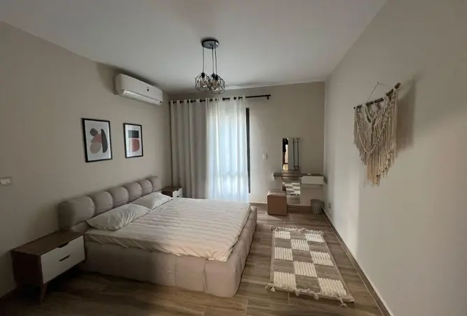 102629949 - Property Image 2