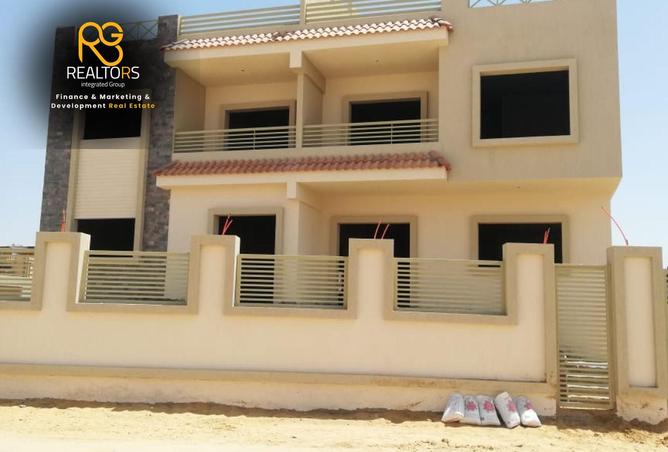 101202494 - Property Image 2