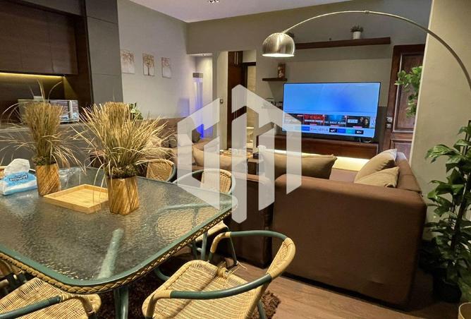 8611910 - Property Image 2