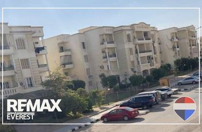 Apartment - 2 Bedrooms - 2 Bathrooms for rent in Al Khamayel city - Sheikh Zayed Compounds - Sheikh Zayed City - Giza