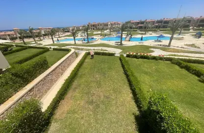 منزل مزدوج - 4 غرف نوم - 3 حمامات للبيع في لافيستا جاردنز - لافيستا - العين السخنة - السويس