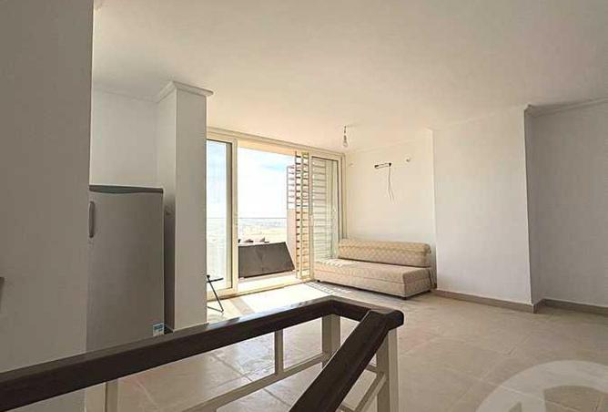 82102529 - Property Image 2