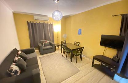 Apartment - 2 Bedrooms - 1 Bathroom for rent in El Banafseg Apartment Buildings - El Banafseg - New Cairo City - Cairo