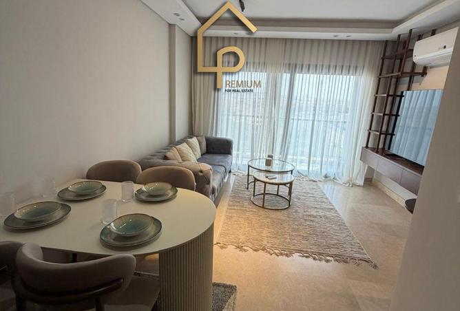 77611422 - Property Image 3