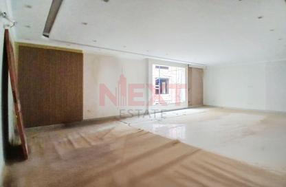 Apartment - 3 Bedrooms - 3 Bathrooms for sale in Zezenia - Hay Sharq - Alexandria