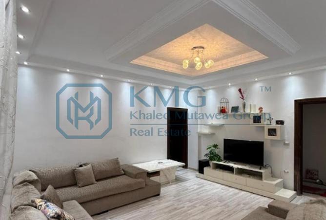 82100822 - Property Main Image