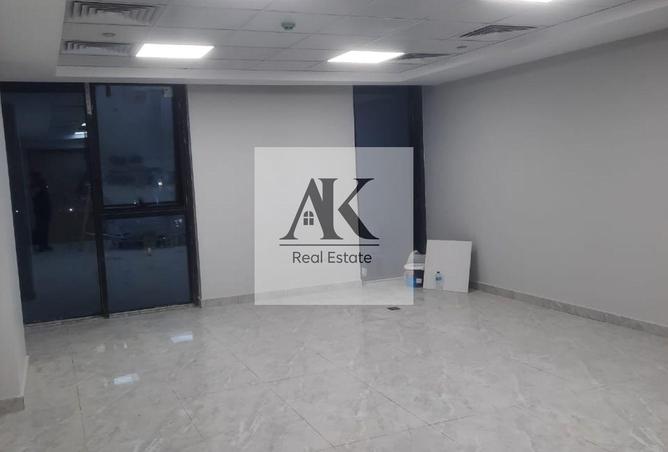 90182095 - Property Image 2