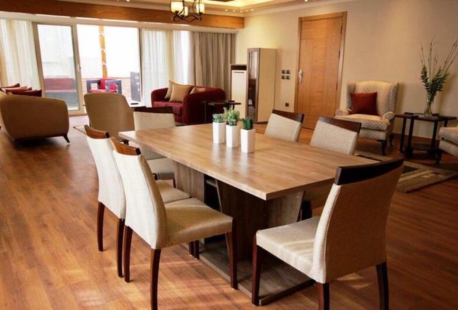 67215867 - Property Image 2