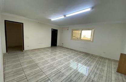 Office Space - 3 Bedrooms - 3 Bathrooms for rent in Mosadak St. - Dokki - Giza