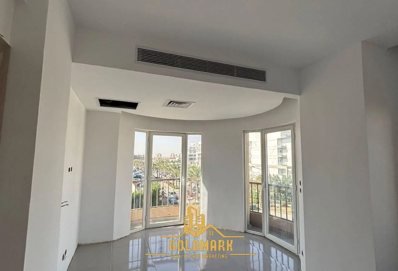 114899745 - Property Main Image