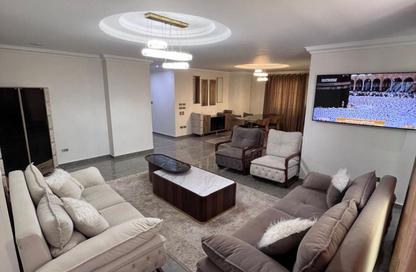 Apartment - 3 Bedrooms - 2 Bathrooms for rent in Zaker Hussein St. - Al Hadiqah Al Dawliyah - 7th District - Nasr City - Cairo