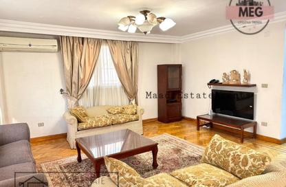 Apartment - 3 Bedrooms - 2 Bathrooms for sale in Sarayat Al Maadi - Hay El Maadi - Cairo