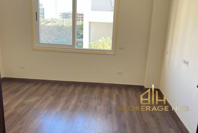 88121183 - Property Image 3