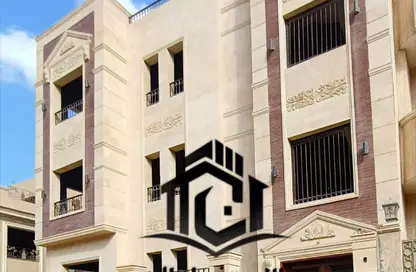 Villa - 7+ Bedrooms - 7 Bathrooms for sale in Palm Villa - Al Wahat Road - 6 October City - Giza