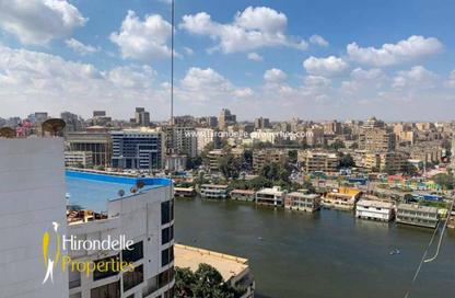 Apartment - 3 Bedrooms - 2 Bathrooms for rent in El Gezirah St. - Zamalek - Cairo