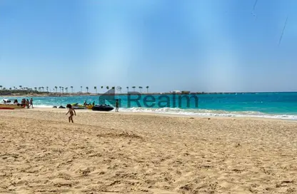 شاليه - 3 غرف نوم - 3 حمامات للبيع في كالي كوست - راس الحكمة - الساحل الشمالي