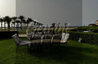 منزل مزدوج - 4 غرف نوم - 4 حمامات للبيع في لافيستا باي - لافيستا - قسم الضبعة - الساحل الشمالي