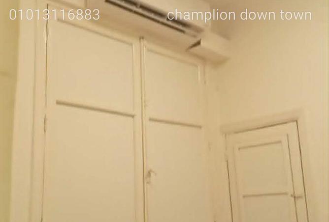 81823003 - Property Image 2