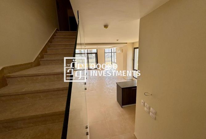 68002153 - Property Image 3