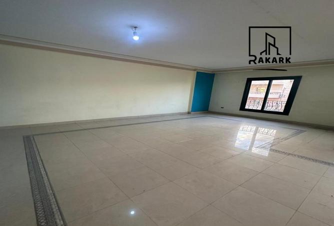 8581739 - Property Image 2