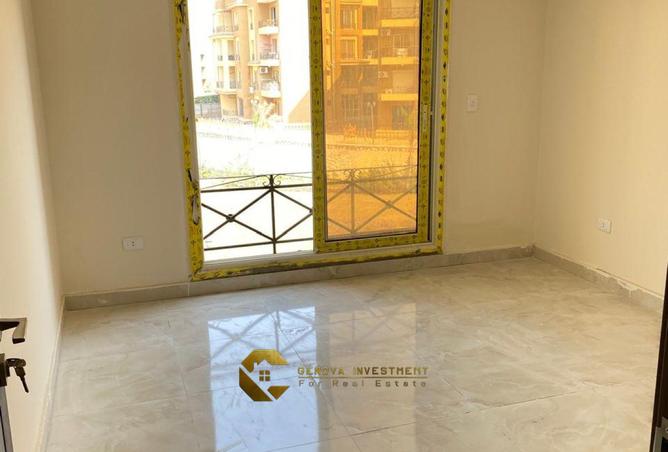 58492589 - Property Image 3