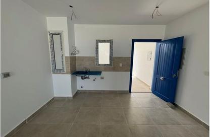 Chalet - 3 Bedrooms - 3 Bathrooms for sale in Mountain View - Ras Al Hekma - North Coast