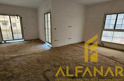 Apartment - 3 Bedrooms - 3 Bathrooms for sale in AiAngle City Mall - New Narges - New Cairo City - Cairo