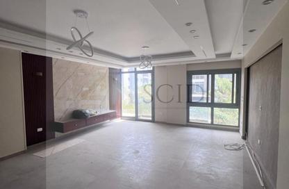 Apartment - 3 Bedrooms - 3 Bathrooms for sale in Sun Capital - Fayoum Desert road - 6 October City - Giza