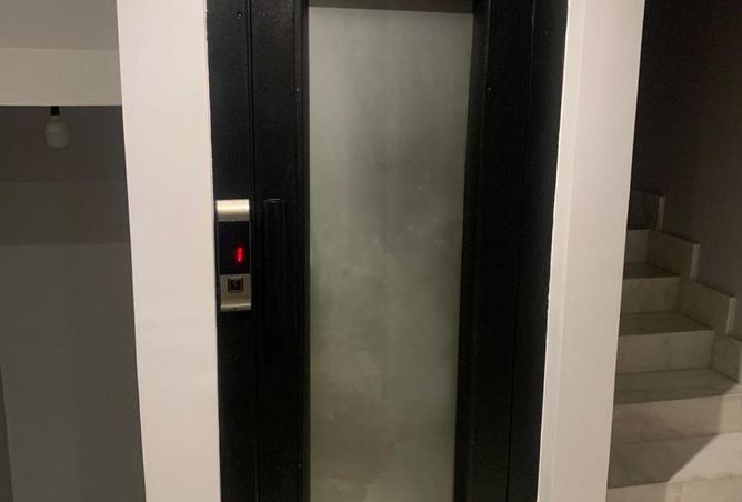 2PAwh7rqKLA - Property Main Image