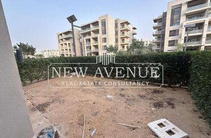 Apartment - 3 Bedrooms - 2 Bathrooms for sale in The Address East - 90 Street - The 5th Settlement - New Cairo City - Cairo