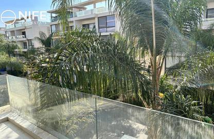 Apartment - 2 Bedrooms - 2 Bathrooms for sale in Lake View Residence - 5th Settlement Compounds - The 5th Settlement - New Cairo City - Cairo