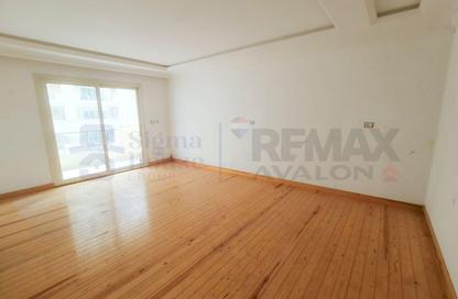Apartment - 3 Bedrooms - 2 Bathrooms for sale in Smouha - Hay Sharq - Alexandria Apartment - 3 Bedrooms - 2 Bathrooms for sale in Smouha - Hay Sharq - Alexandria